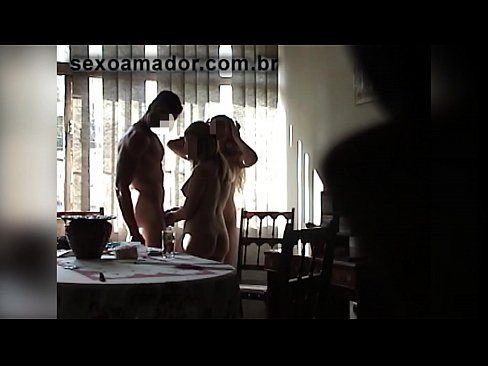 ❤️ Sexvänner bjuder in en gigantisk man och en trekant med honom ❤ Fucking at porn sv.hentai-id-tv.ru